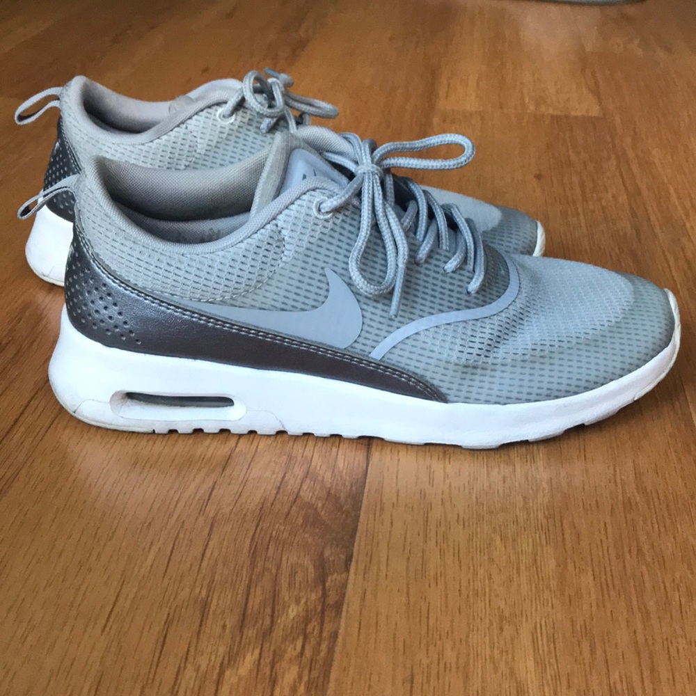 Nike Women’s Air Max Thea